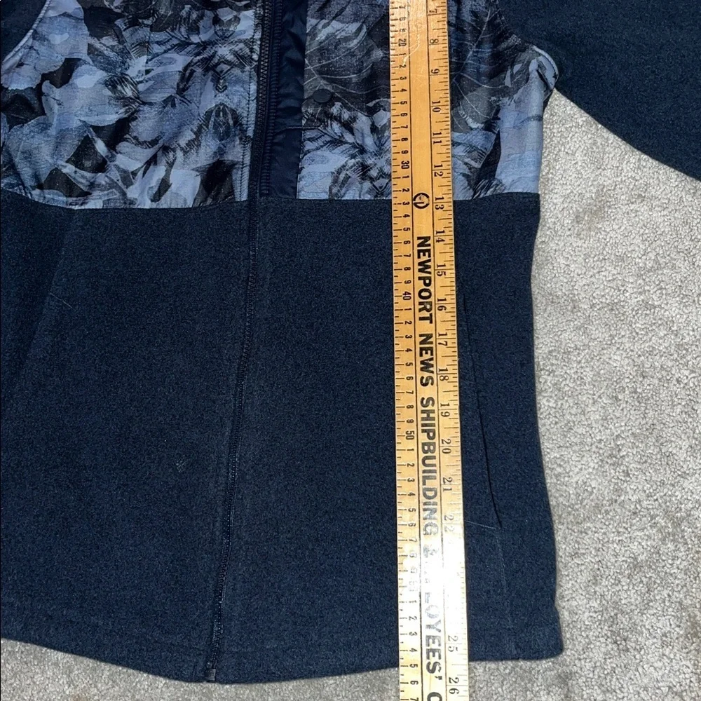 The North Face 200 Tundra Denali fleece jacket in Blue floral camo Size M - Picture 11 of 12